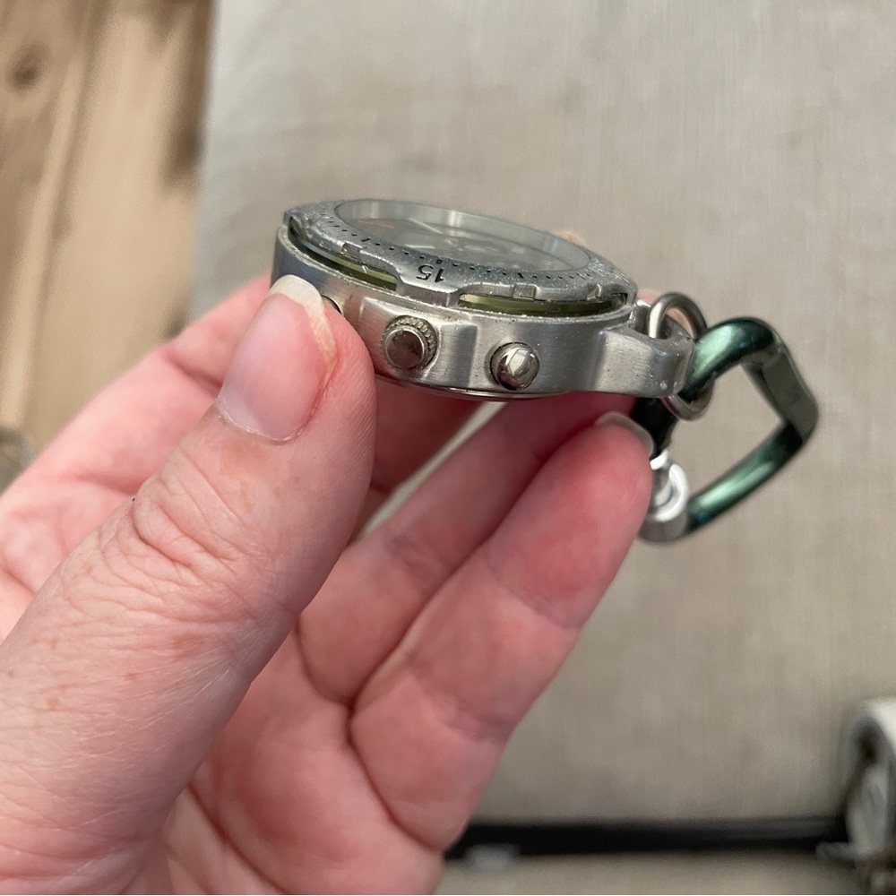 Coleman Watch on Carabiner Ring Stainless Steel. A - Picture 8 of 8
